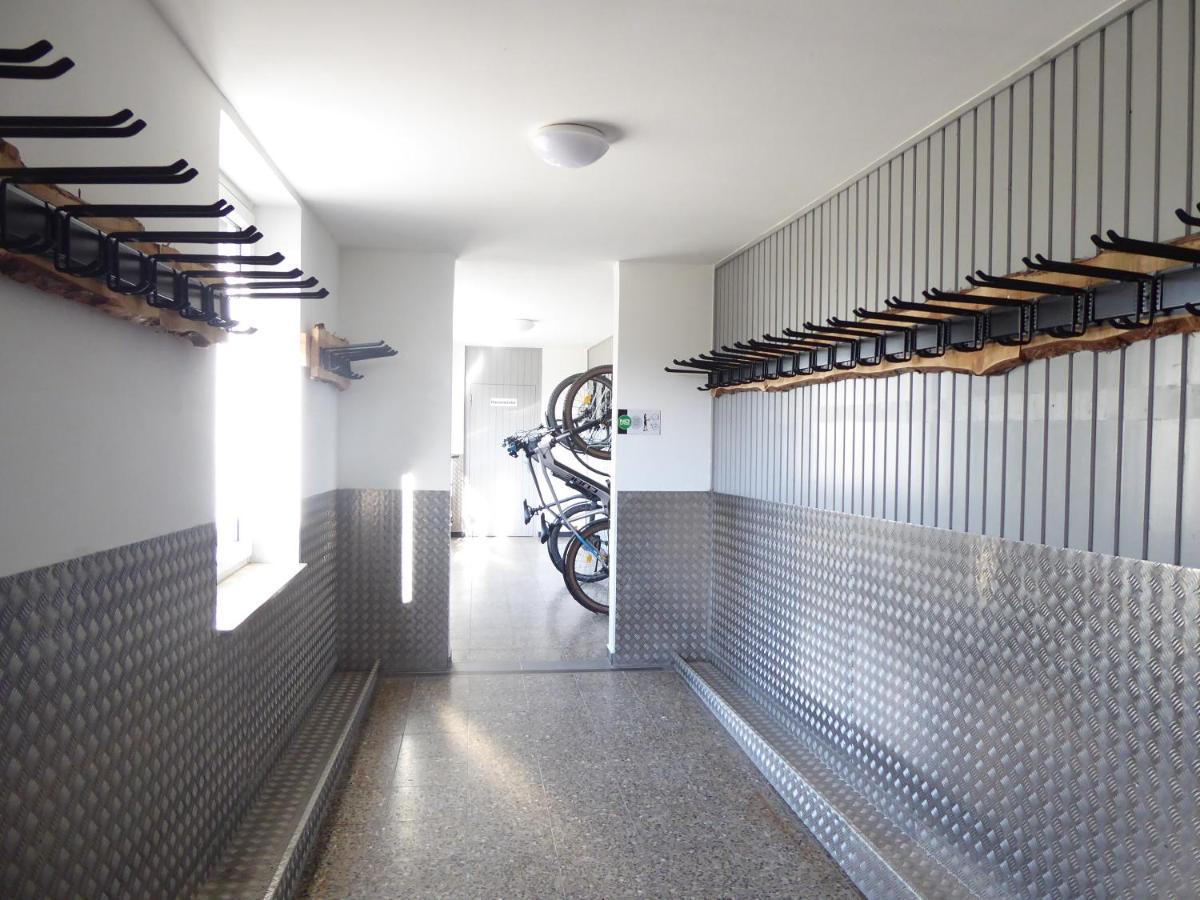 Awayhome Winterberg Ferienwohnung Pool Sauna 5 Pers Wifi Near Bikepark Switch Terrasse المظهر الخارجي الصورة